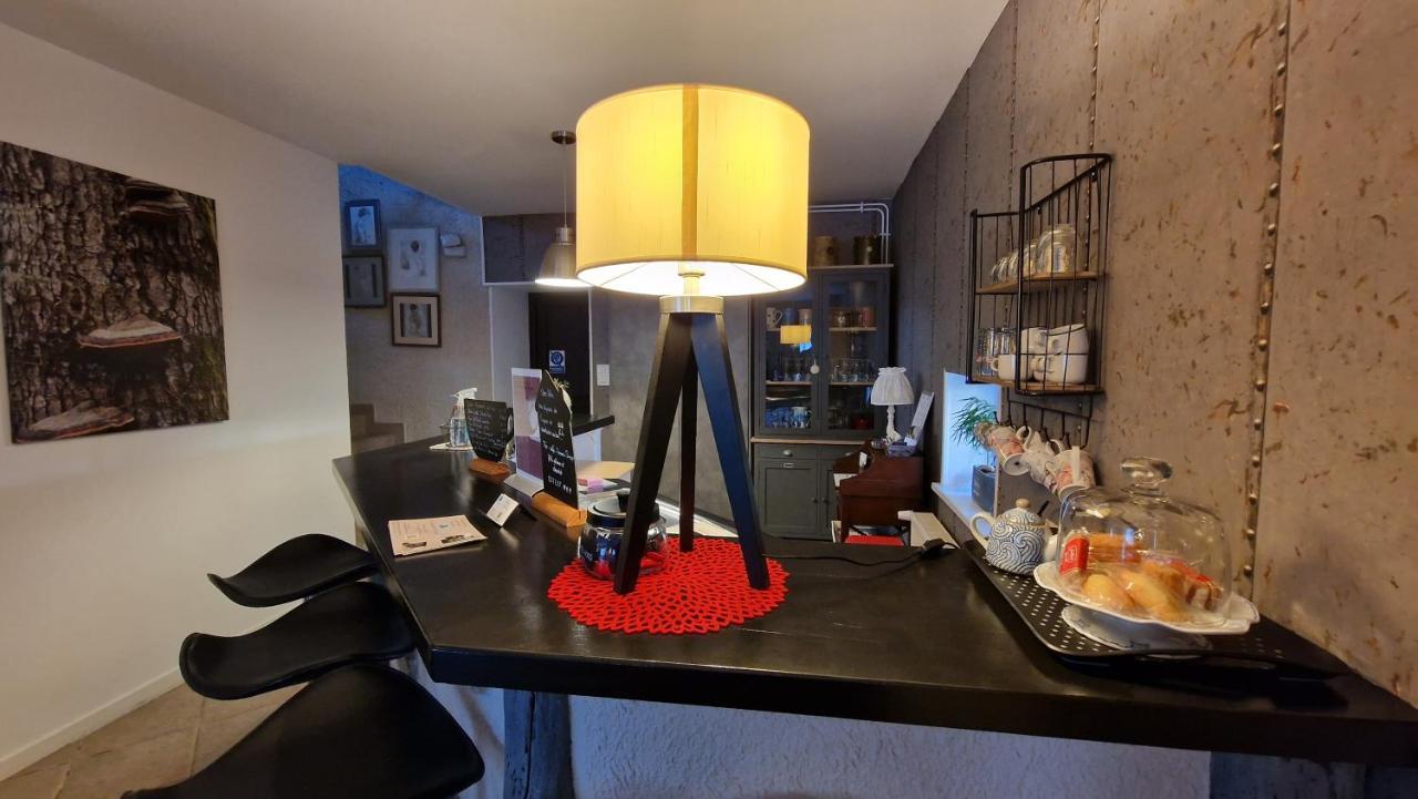 Domaine Le Puits Du Moulin Bed and Breakfast Comberjon Buitenkant foto