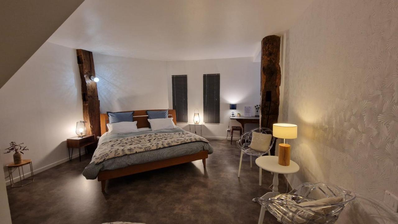 Domaine Le Puits Du Moulin Bed and Breakfast Comberjon Buitenkant foto