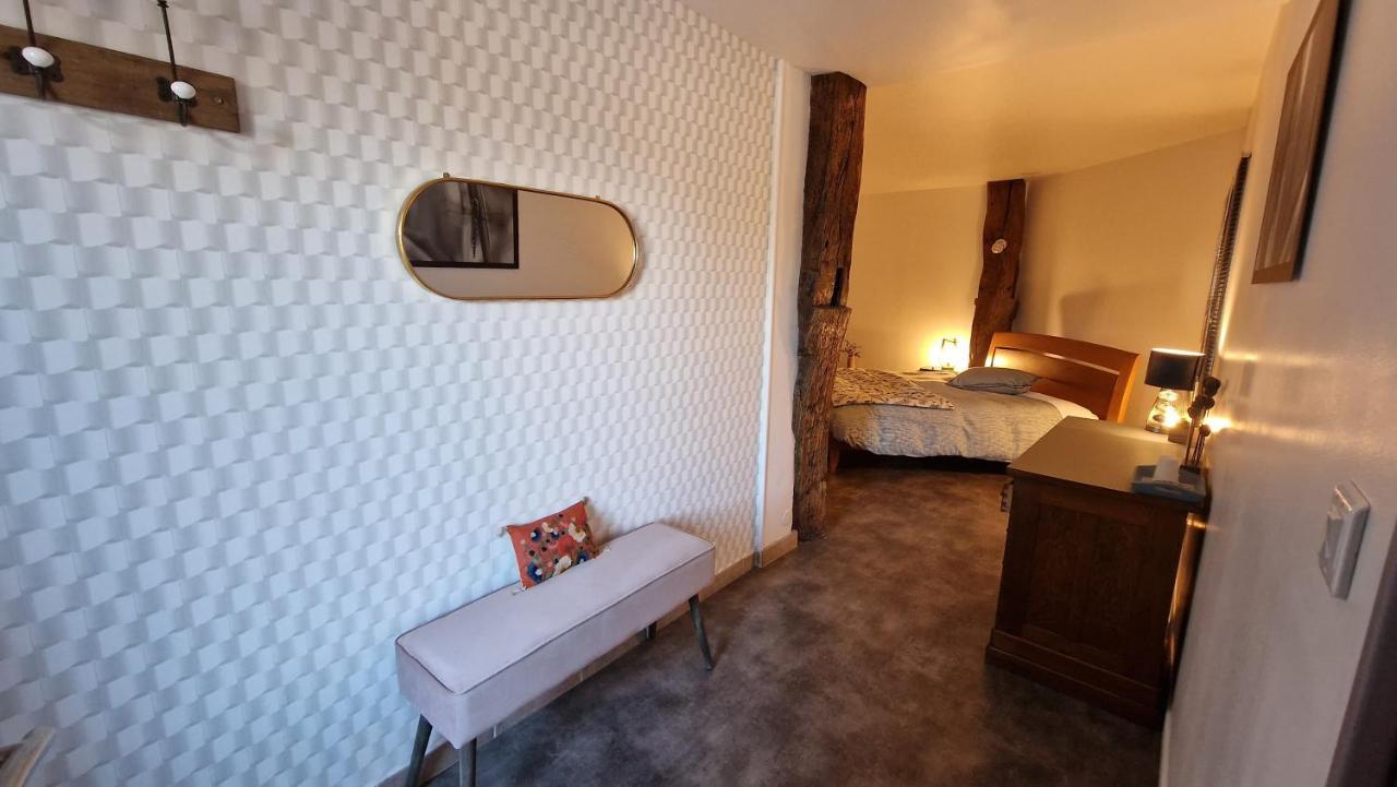 Domaine Le Puits Du Moulin Bed and Breakfast Comberjon Buitenkant foto